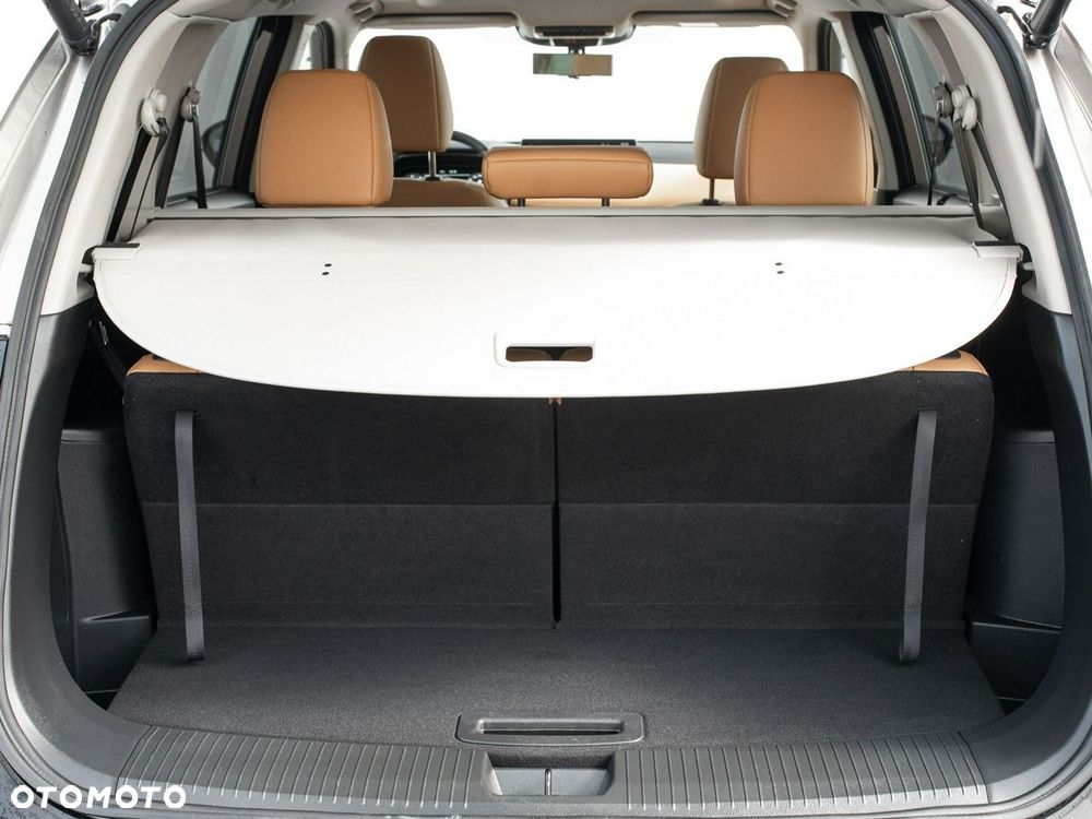 Nissan X-Trail 1.5 VC-T e-POWER Tekna e-4ORCE 7os - 27