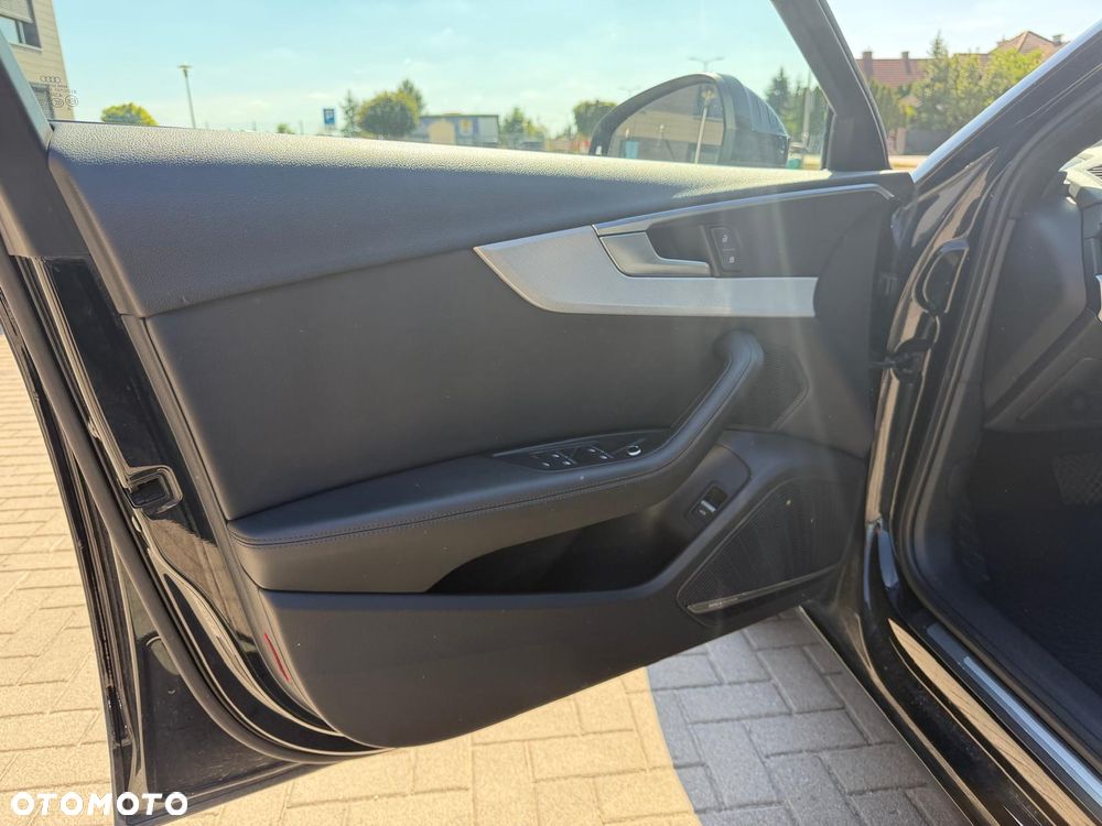 Audi A4 Avant 2.0 TDI S tronic - 11