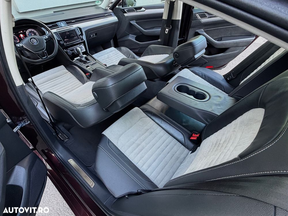 Volkswagen Passat Variant 2.0 TDI SCR DSG Elegance - 6
