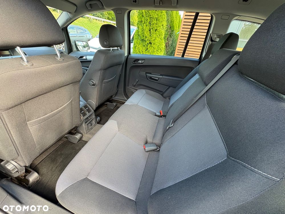 Opel Zafira 1.6 Cosmo - 21