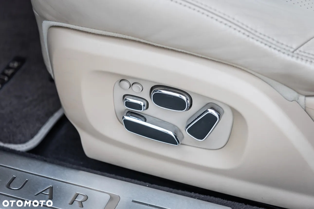 Jaguar XJ 3.0 T AWD Premium Luxury - 22
