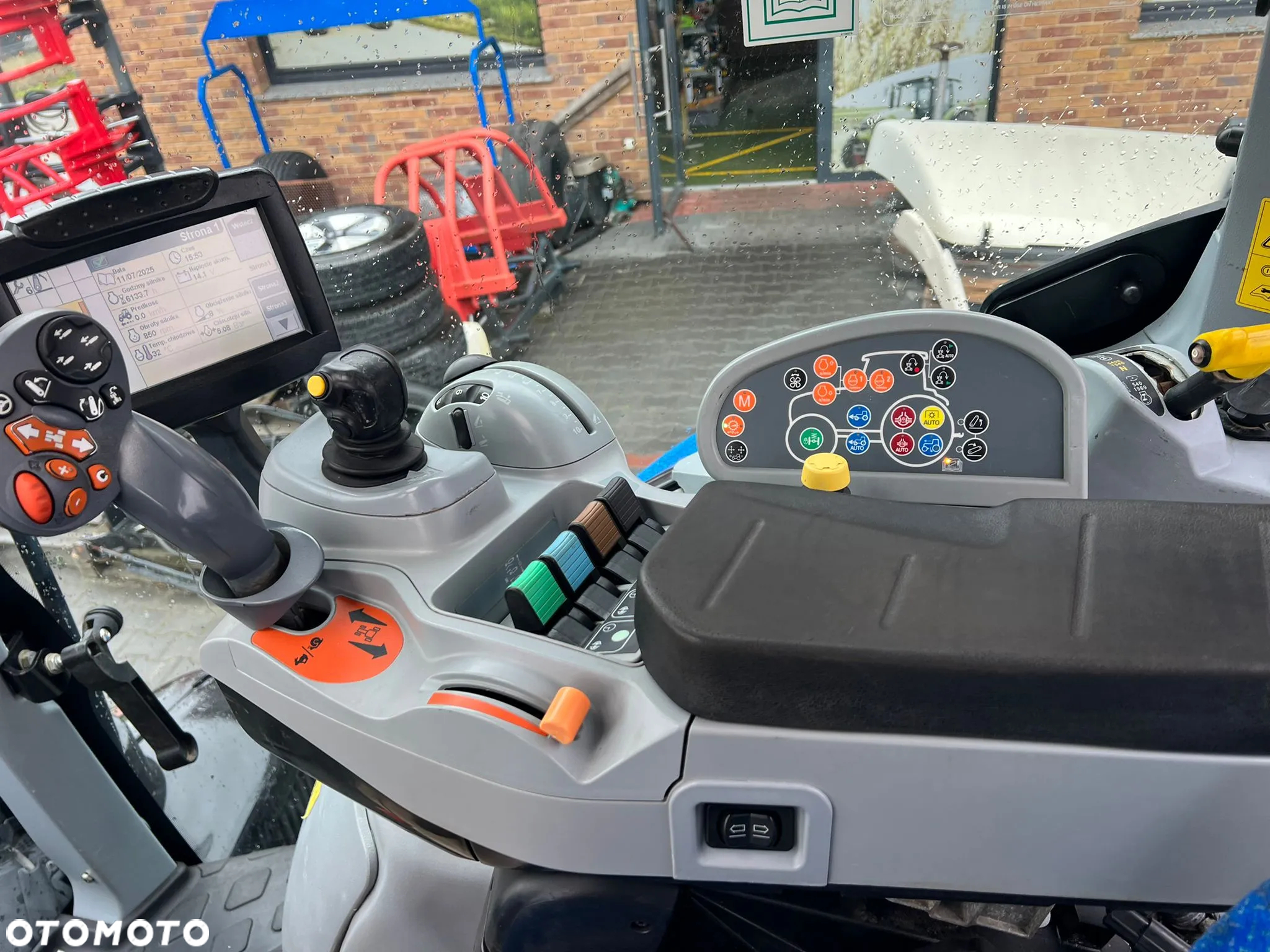 New Holland T7.185 AUTOCOMMAND  7.200 CASE PUMA 170 - 24