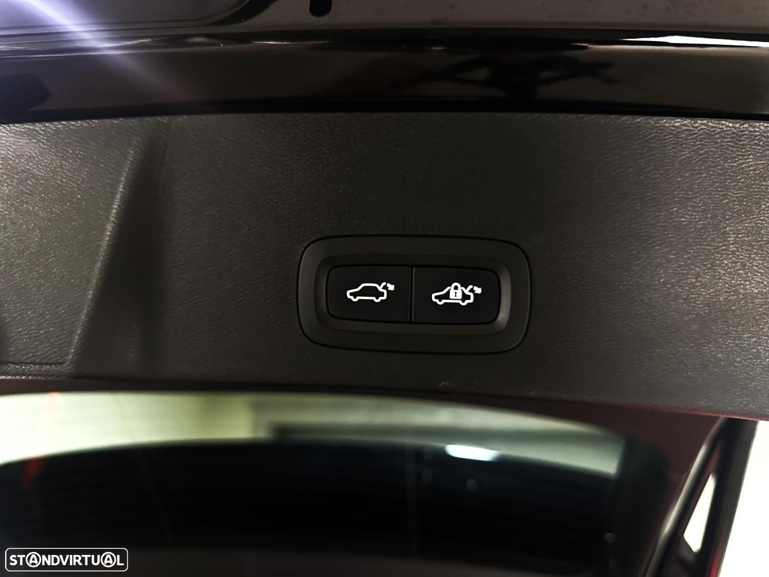 Volvo XC 40 1.5 T5 PHEV R-Design Expression - 37
