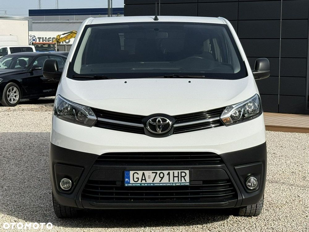 Toyota Proace Verso - 9