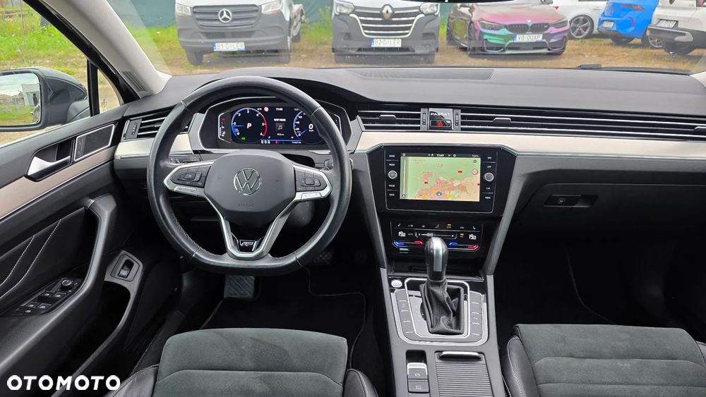 Volkswagen Passat 2.0 TDI Business DSG - 10