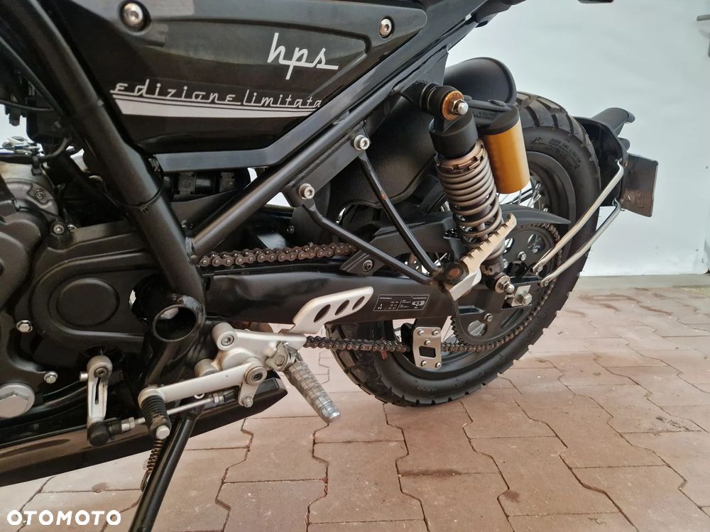 Mondial HPS 125 - 17