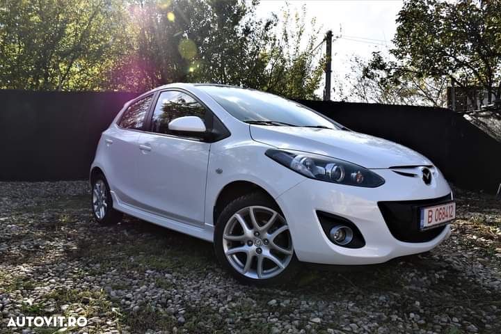Mazda 2 1.5i GTA - 5