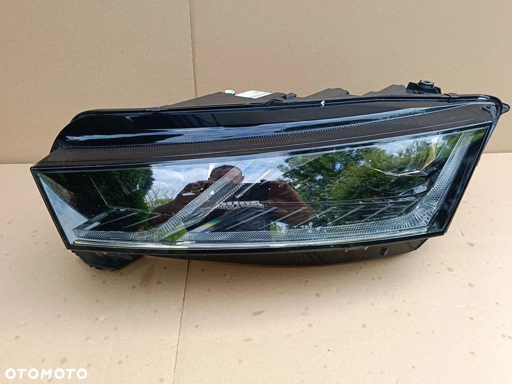 Full Led przedni lewy Crystal Skoda Octavia IV 4 lampa 5E4941015A