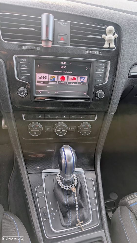 VW Golf 1.4 GTE Plug-In-Hybrid DSG - 12