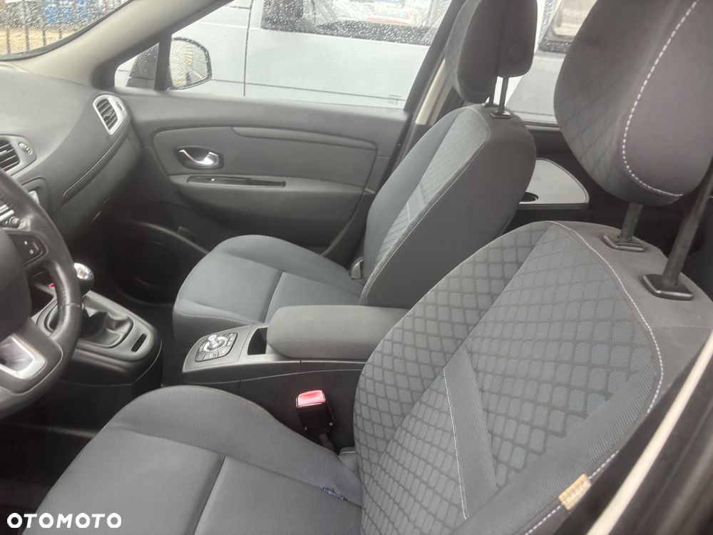 Renault Scenic TCe 130 Dynamique - 30