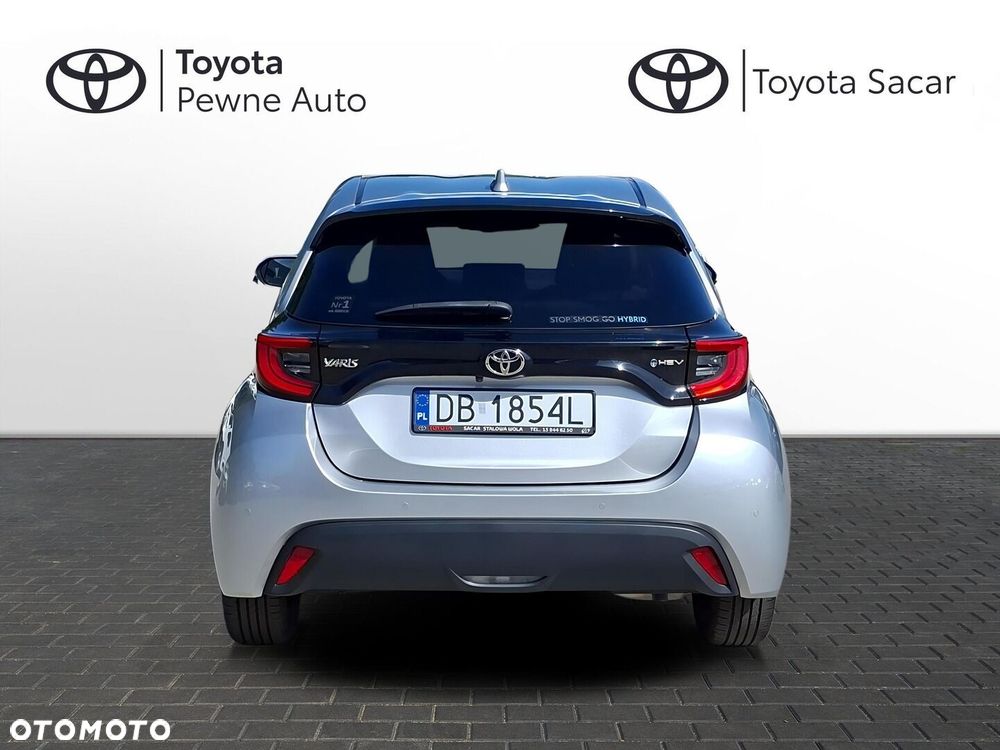 Toyota Yaris Hybrid 1.5 Style - 8
