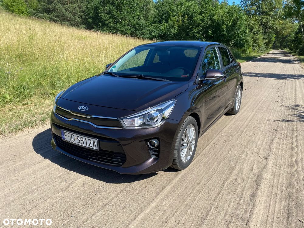 Kia Rio - 1