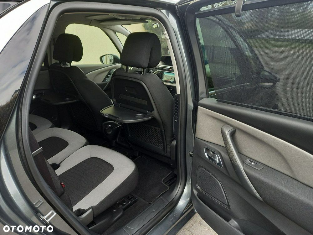 Citroën C4 Picasso THP 155 Exclusive - 24