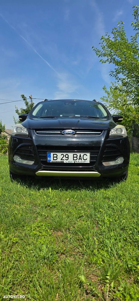 Ford Kuga 2.0 TDCi 4WD Powershift Titanium - 1