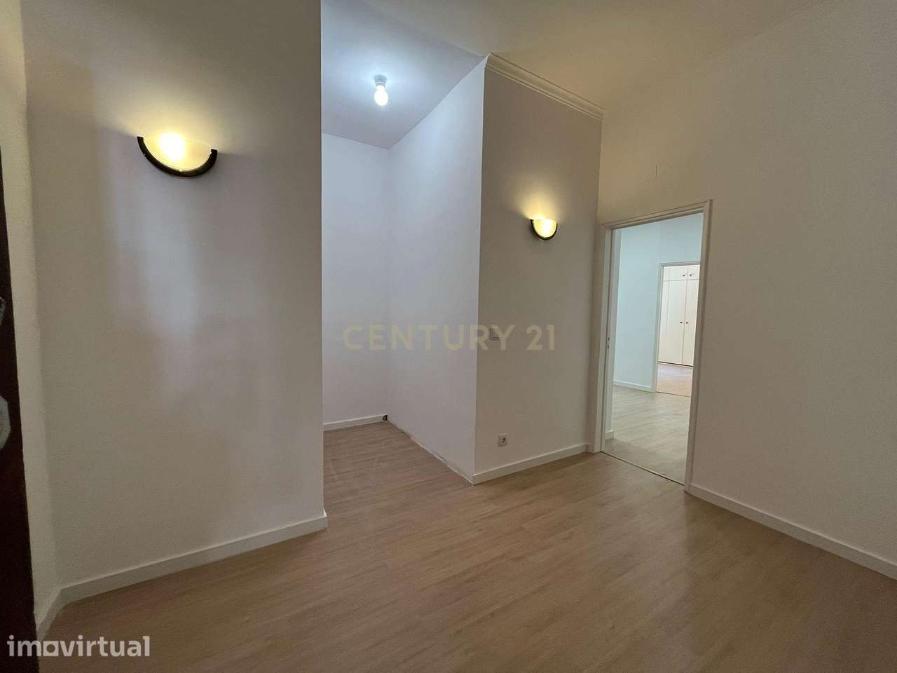 Oportunidade única de arrendamento de um encantador apartamento T1 loc - Grande imagem: 5/15
