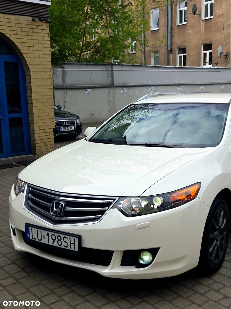 Honda Accord - 2