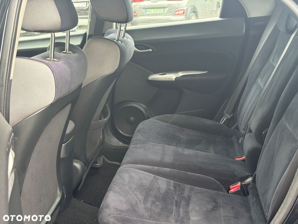 Honda Civic 1.4 i-VTEC Comfort - 12