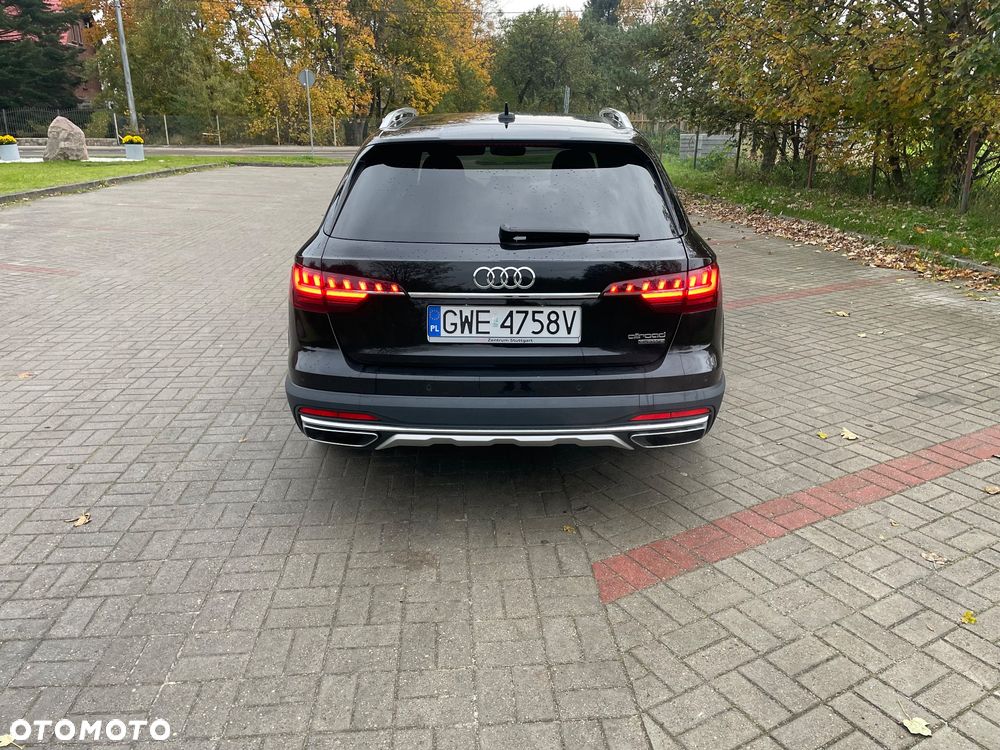 Audi A4 Allroad quattro 45 TFSI S tronic - 4