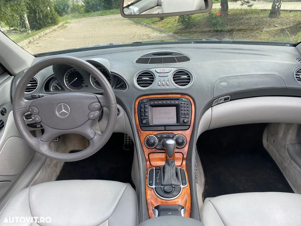 Mercedes-Benz SL - 6