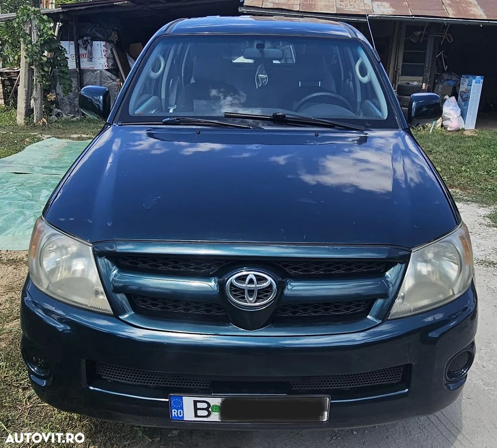 Toyota HILUX - 7