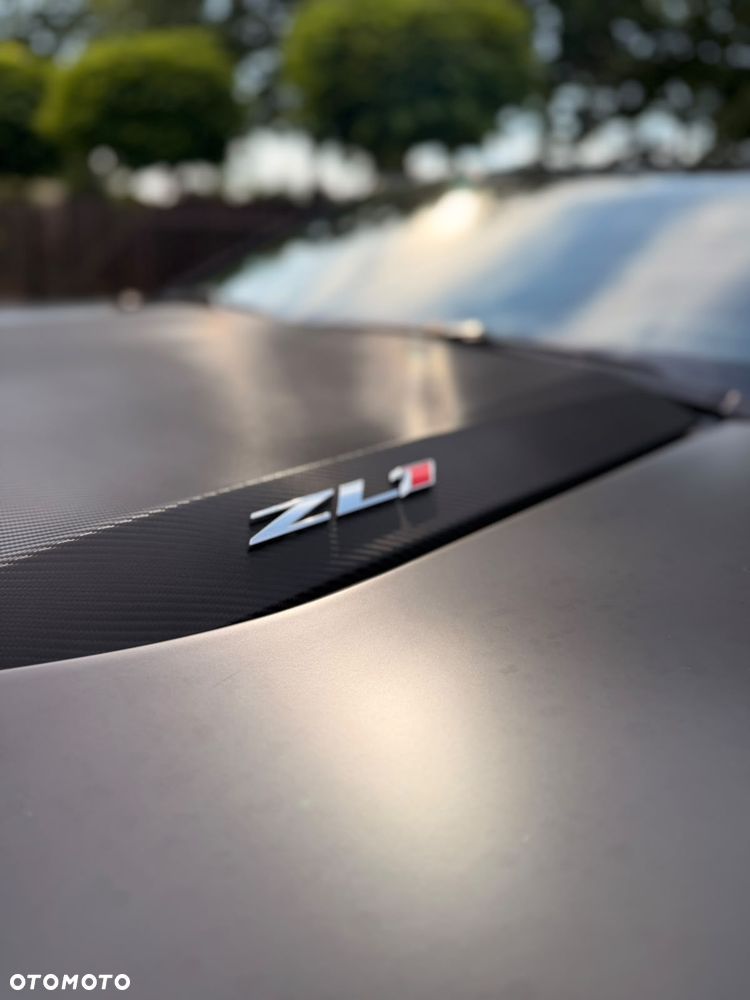 Chevrolet Camaro - 24