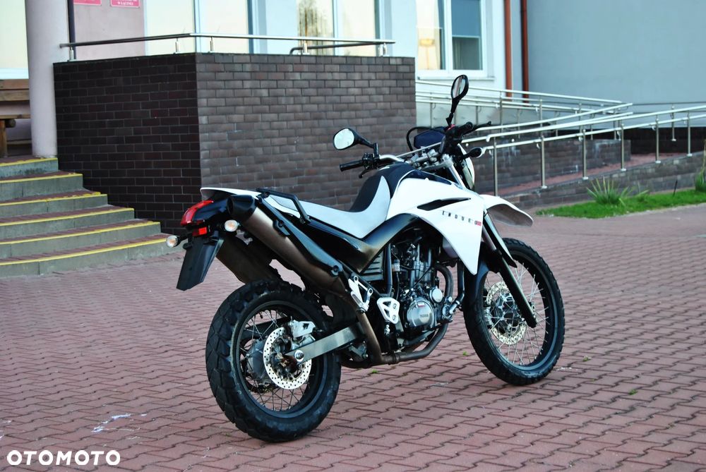 Yamaha XT - 3