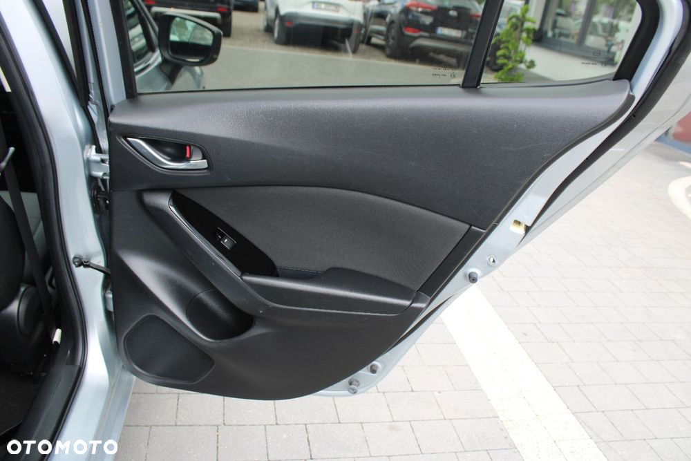 Mazda 3 - 23