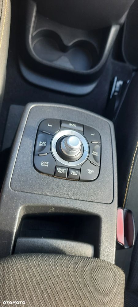 Renault Scenic 1.5 dCi Authentique - 13