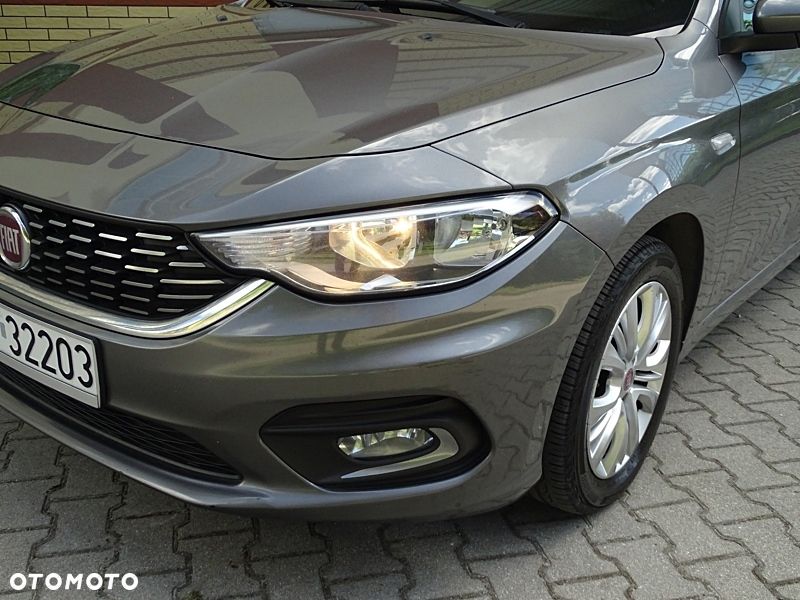 Fiat Tipo 1.4 T-Jet 16v Lounge EU6d - 21