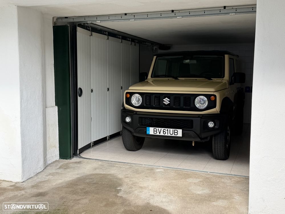Suzuki Jimny 1.5 ALLGRIP Comfort+ - 33