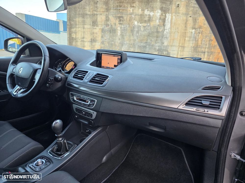 Renault Mégane Sport Tourer 1.5 dCi Dynamique - 12