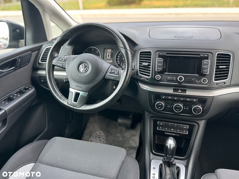 Volkswagen Sharan - 19