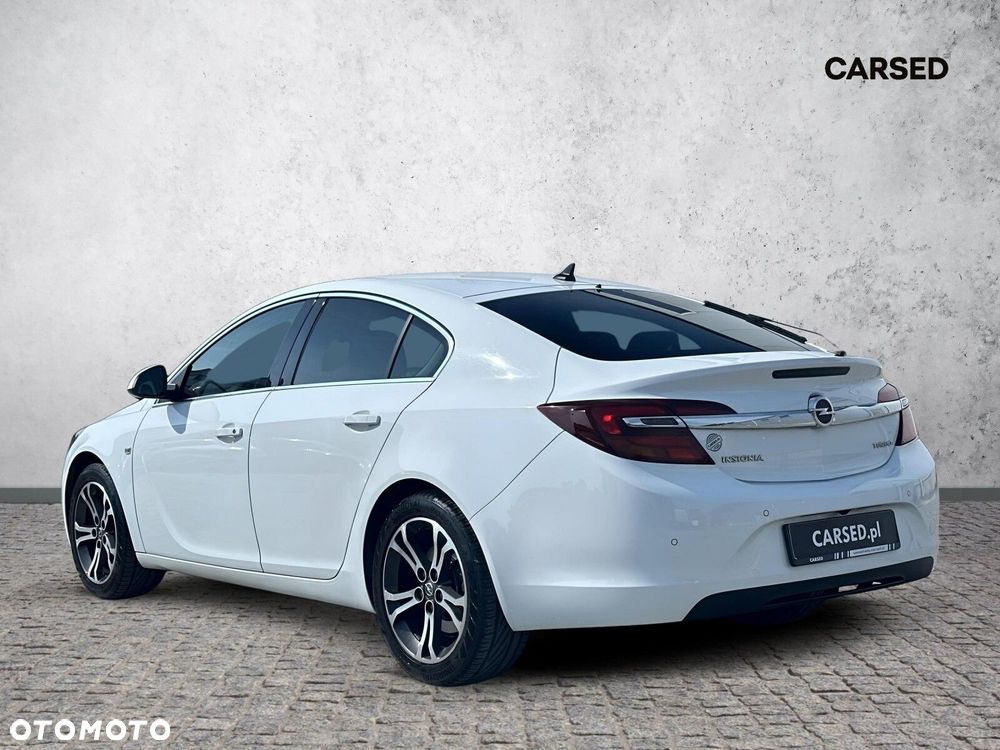 Opel Insignia 1.6 T Cosmo - 4