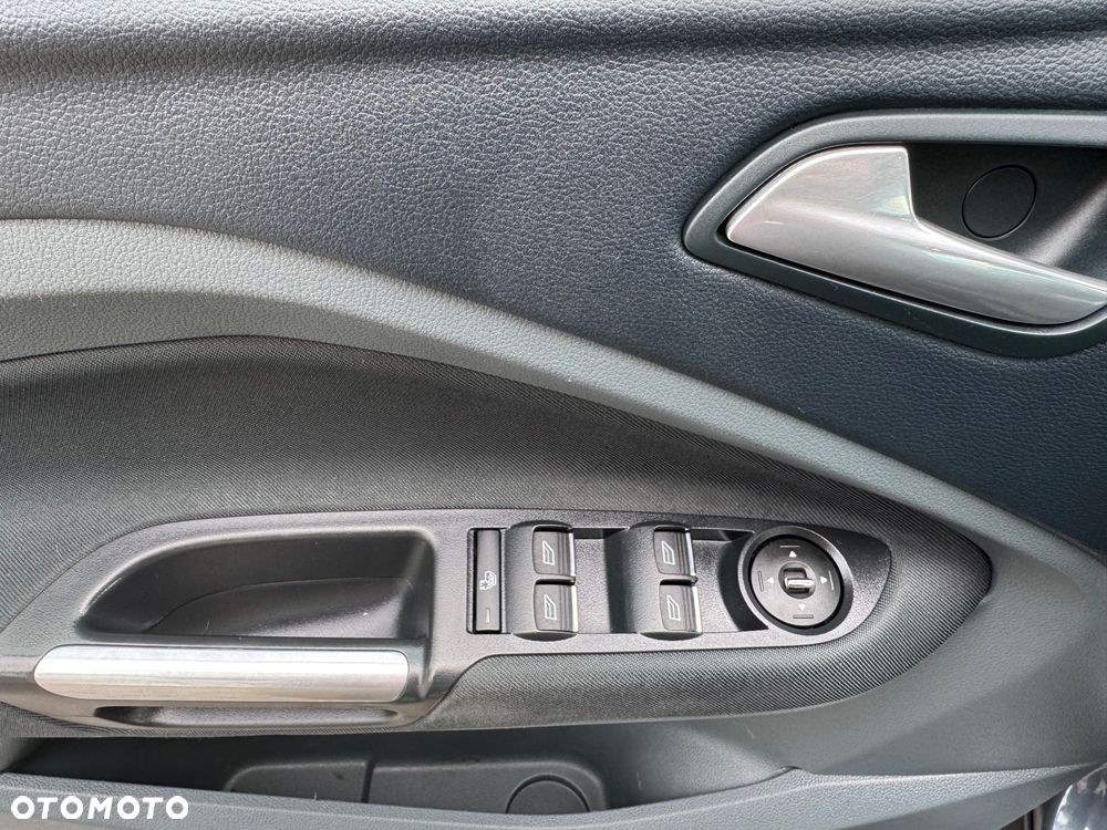 Ford C-MAX 1.6 Edition - 28