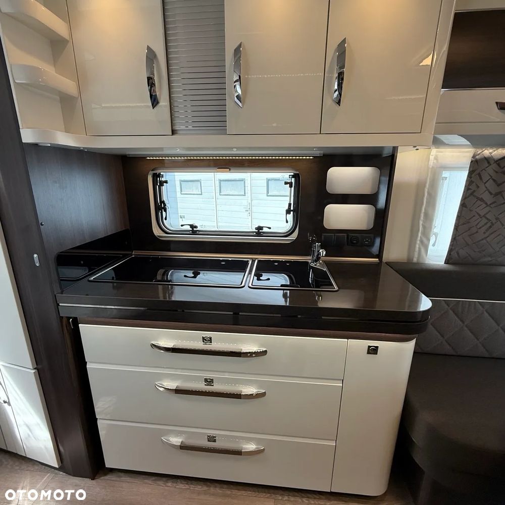 Hobby 560 WFU Prestige - 14