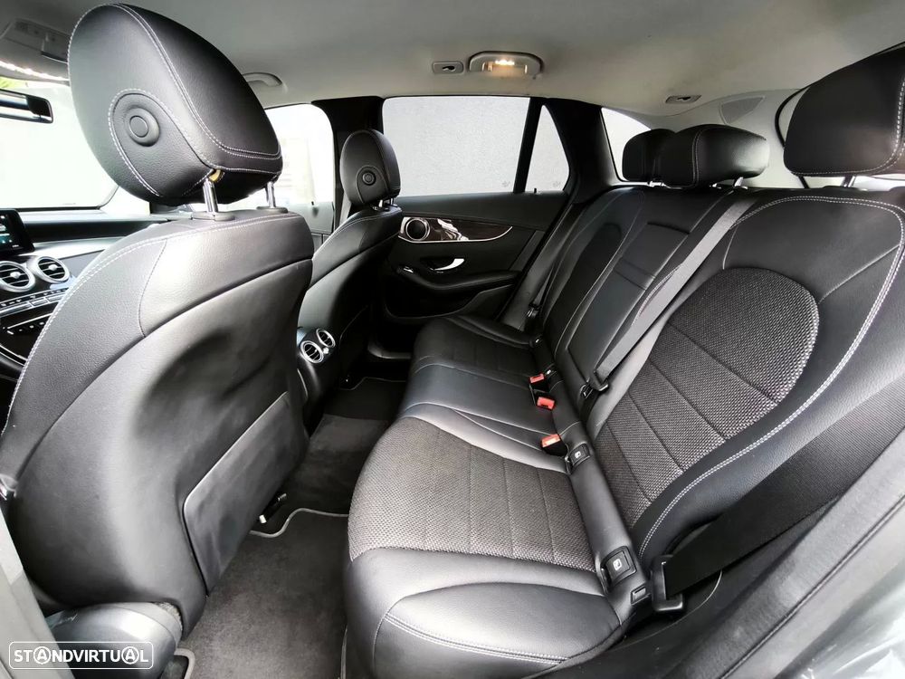 Mercedes-Benz GLC 300 e 4Matic - 6