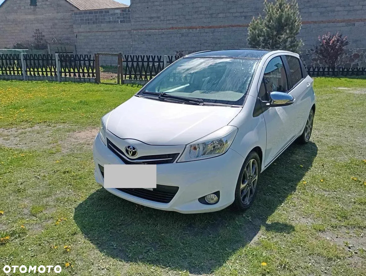 Toyota Yaris - 2