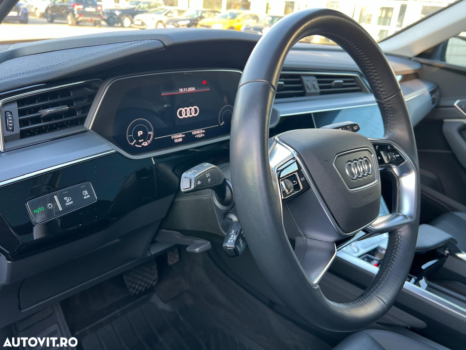 Audi e-tron - 20