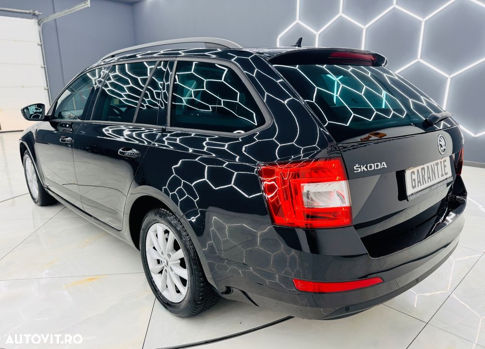 Skoda Octavia Combi 1.6 TDI Green tec Edition - 4
