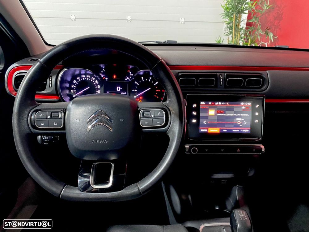 Citroën C3 1.2 PureTech Shine - 24