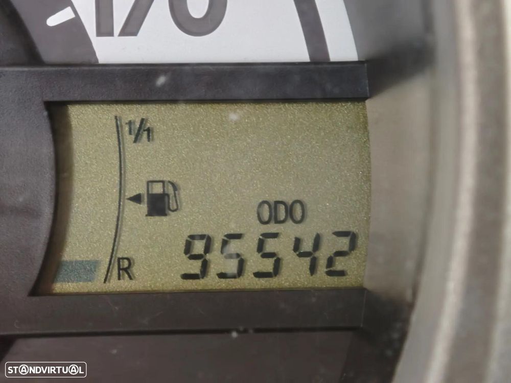 Peugeot 107 1.0 Active - 7