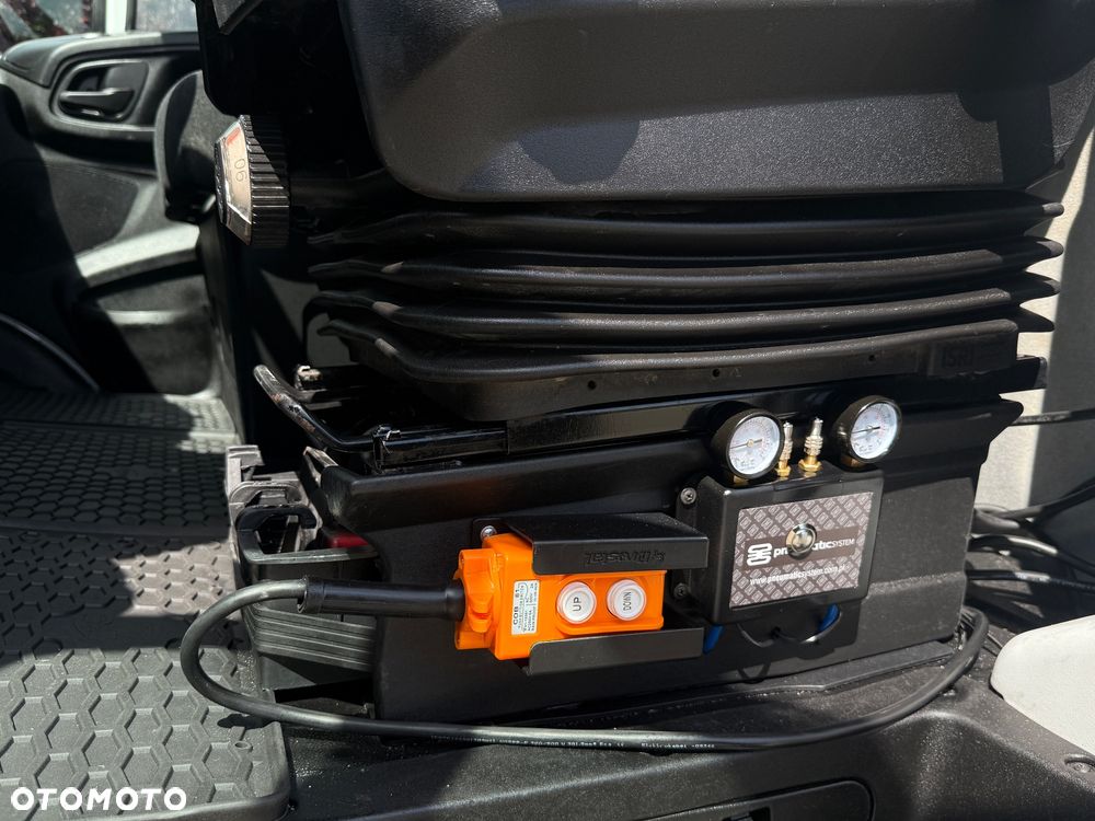 Iveco DAILY 35/50-150 3.0 HPI 150KM WYWROTKA 3-stronna !119 Tyś KM! Resor+Poduszka! HAK! Idealny Stan!! - 18