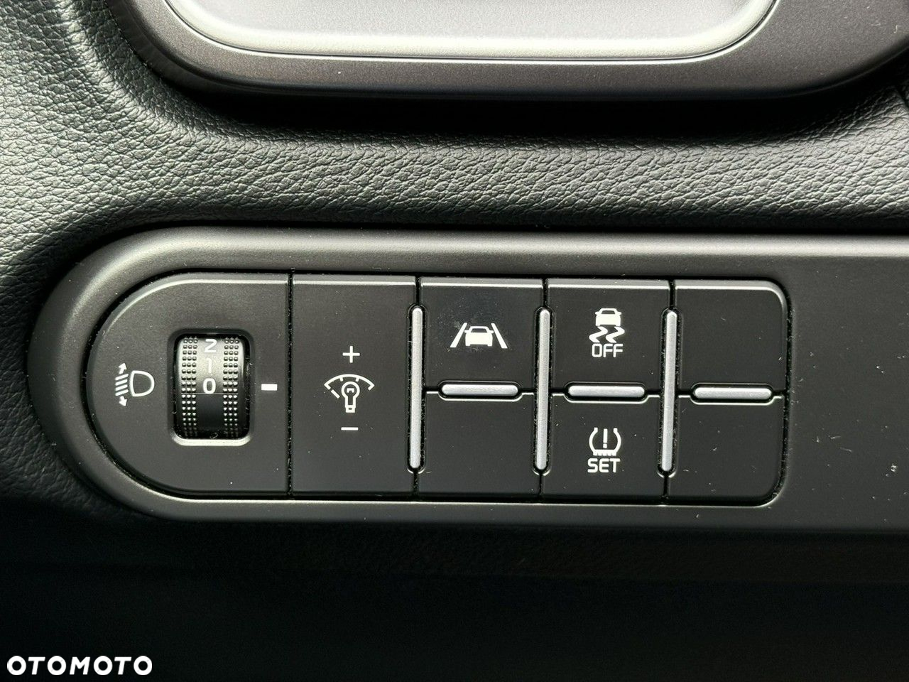 Kia Ceed 1.5 T-GDI M - 22