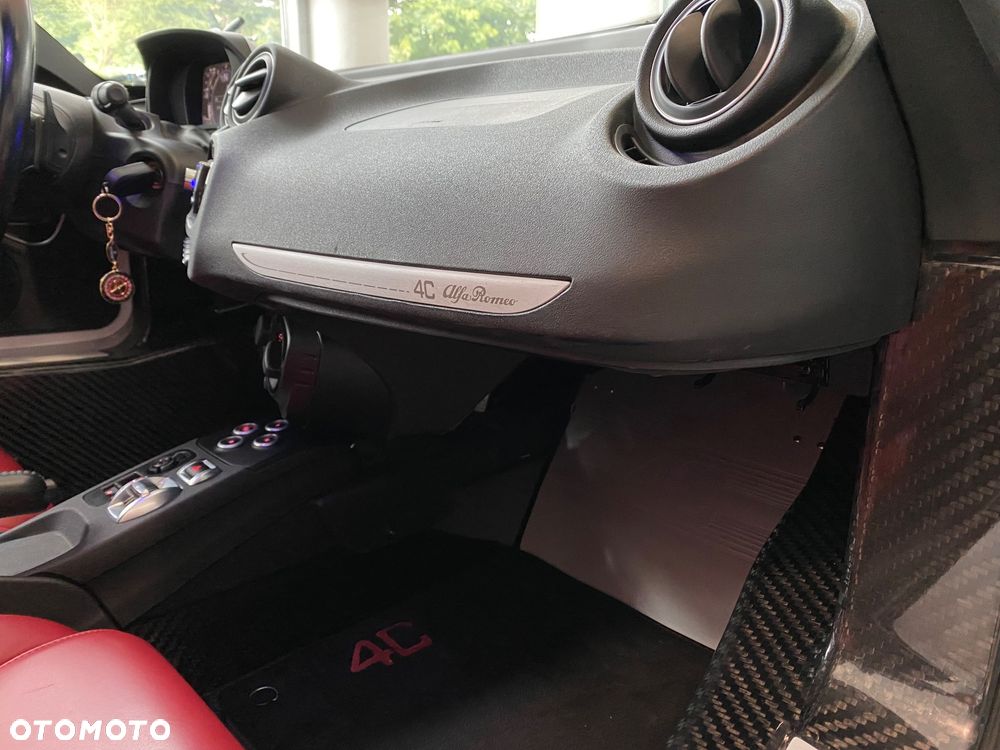 Alfa Romeo 4C 1750 TBi TCT - 31