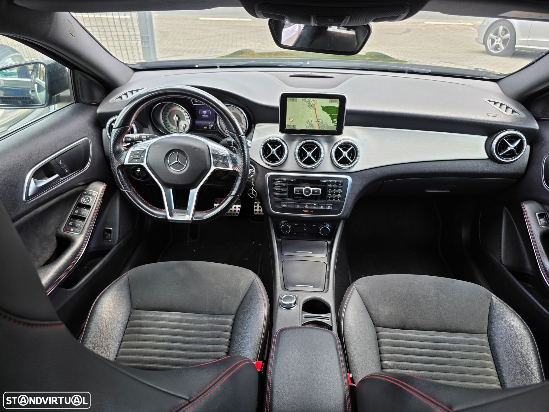 Mercedes-Benz GLA 220 CDi AMG Line 4-Matic - 8