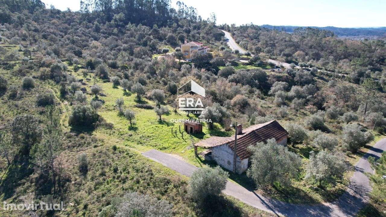 Moradia T3 localizada na Freixianda, Ourém! - Grande imagem: 3/16