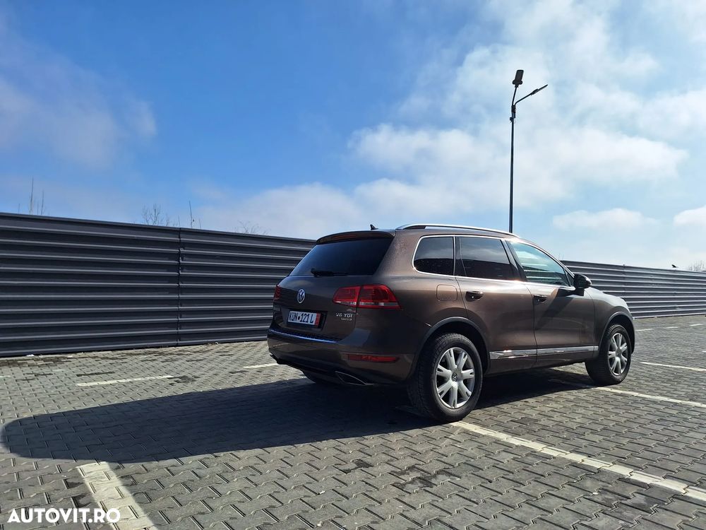 Volkswagen Touareg - 2