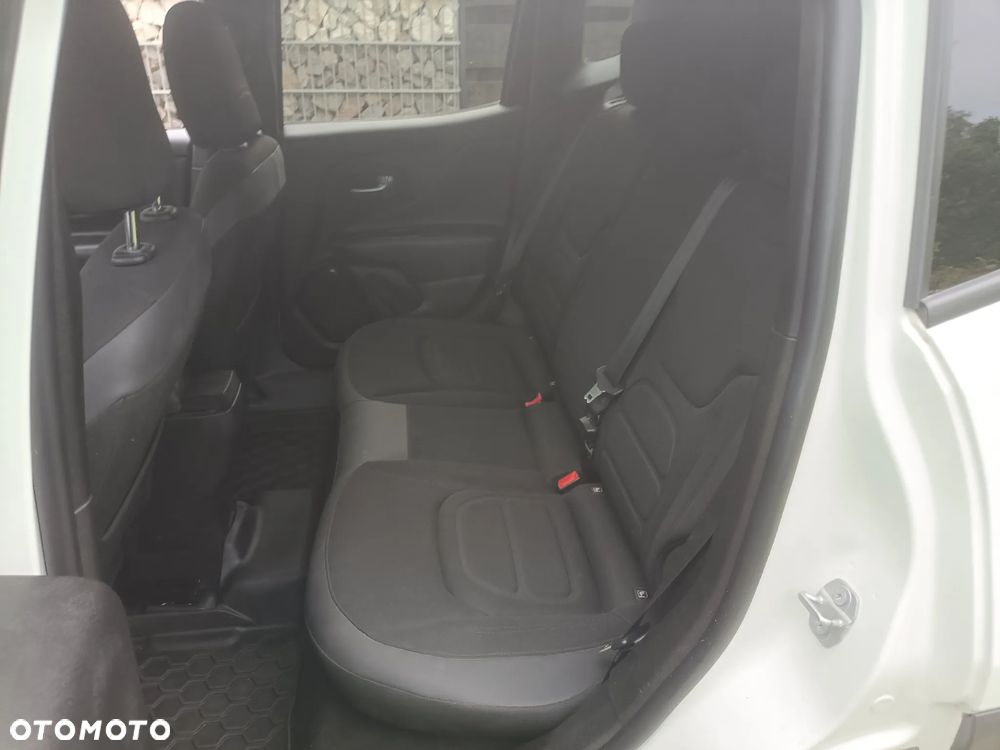 Jeep Renegade 1.6 MultiJet Night Eagle - 9