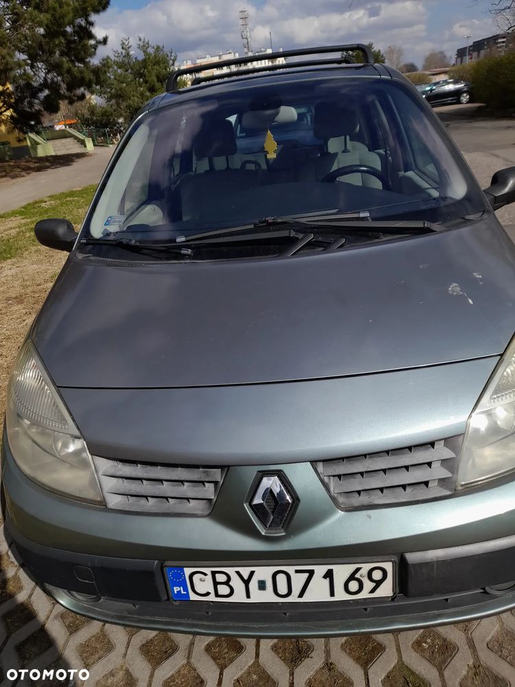 Renault Scenic - 12