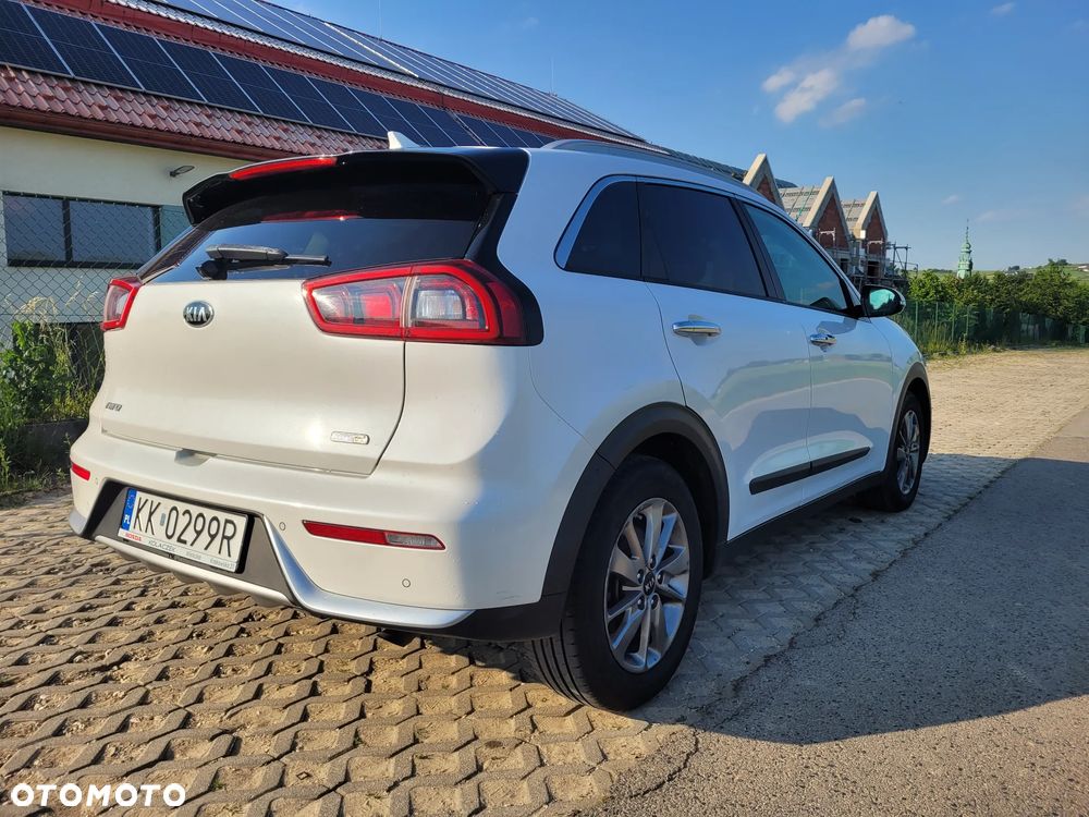 Kia Niro 1.6 GDI Hybrid L - 7